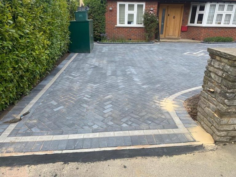 Driveways, Sutton