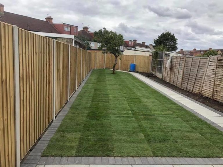 Fencing, Sutton