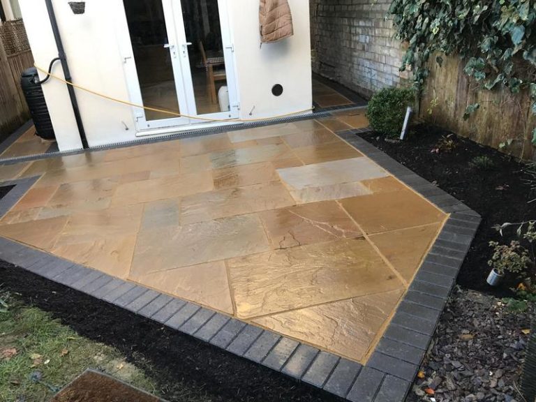 Patios, Purley